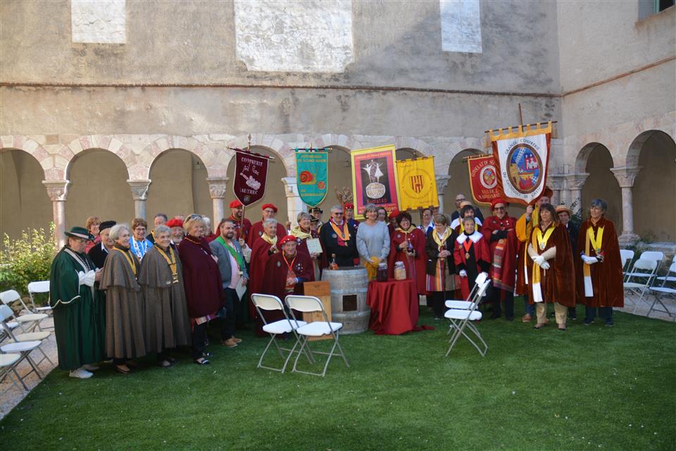 Confrerie des grands vinaigriers - châpitre annuel 2026 - ceremonie theâtrale d’intronisation