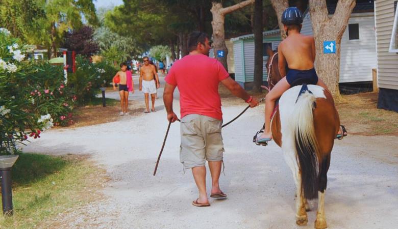 Sans titre (1600 x 1080 px) - 10