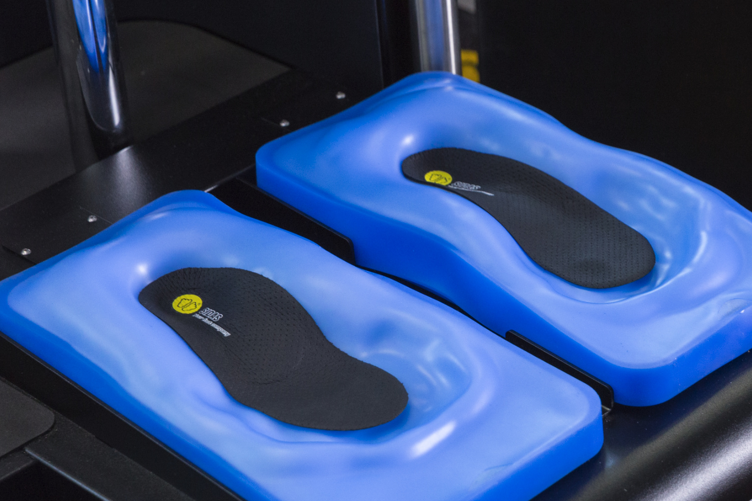 Les Angles - Village station