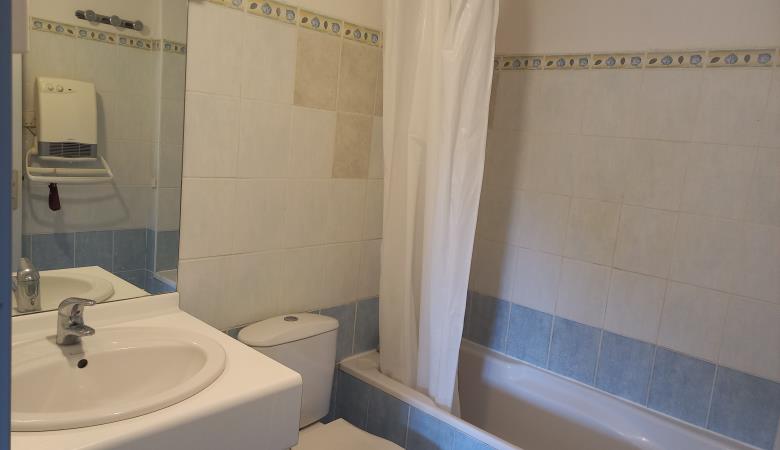 SALLE DE BAIN/WC ETAGE 