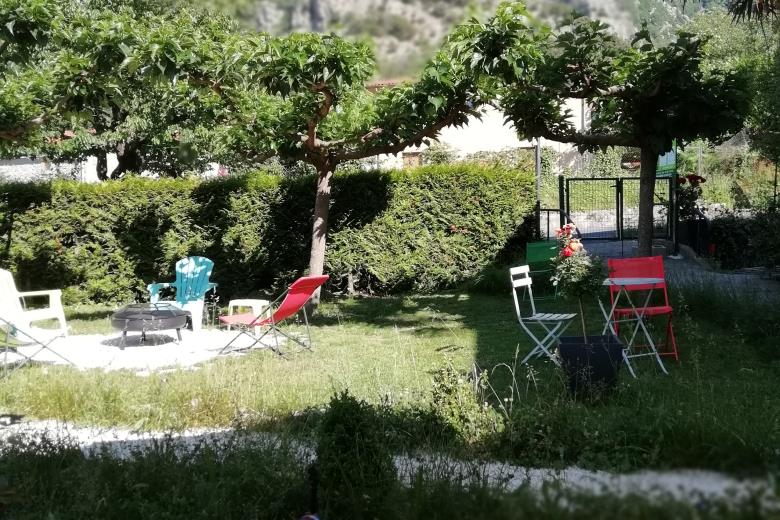 Jardin Appartement 2 chambres Vue la Chapelle-Casteil