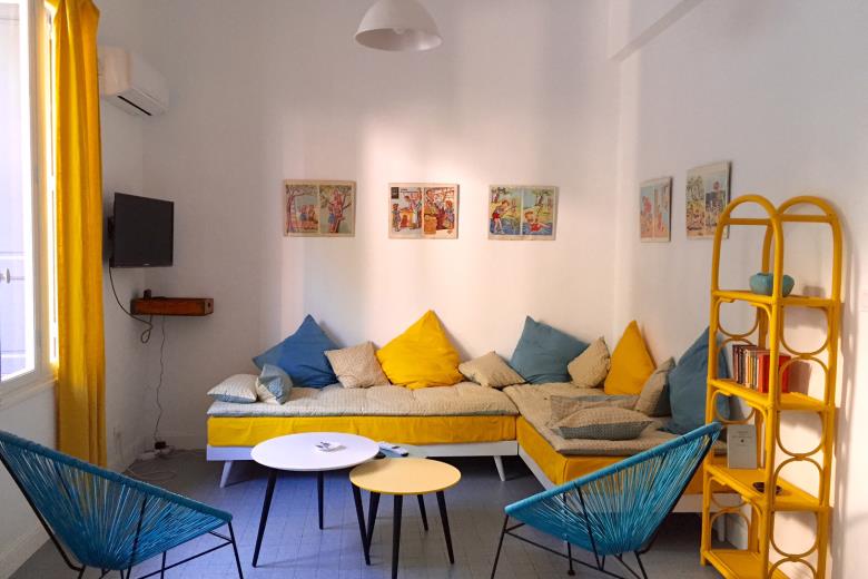 4.2 - Salon Le Petit 27