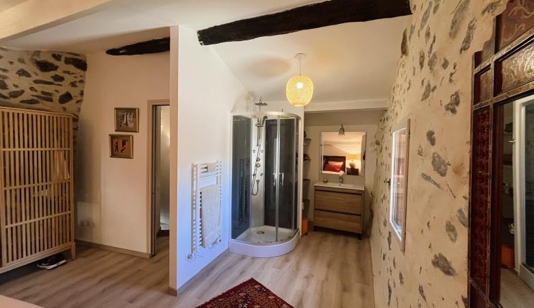 44CHAMBRE ETAGE