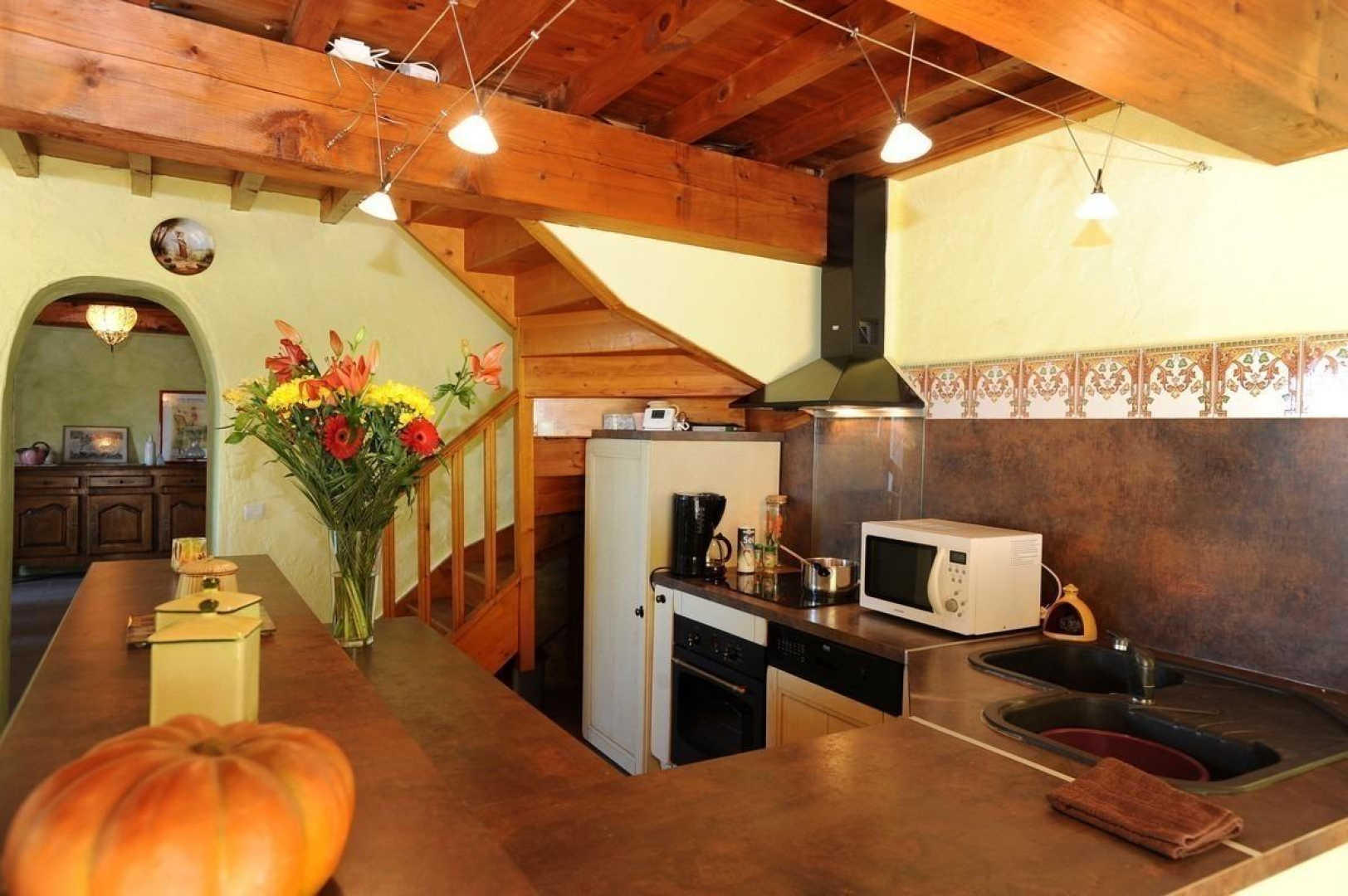 66G101524 5fa982104407429e91e7580ad9e2e99f