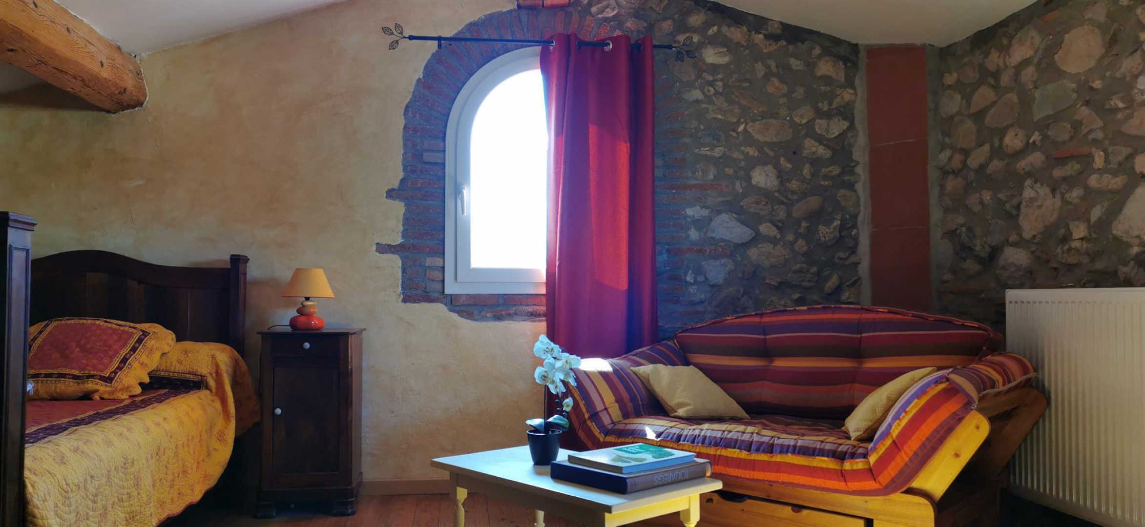 66G101524 a890b902562943b9af0eba224f4345ea