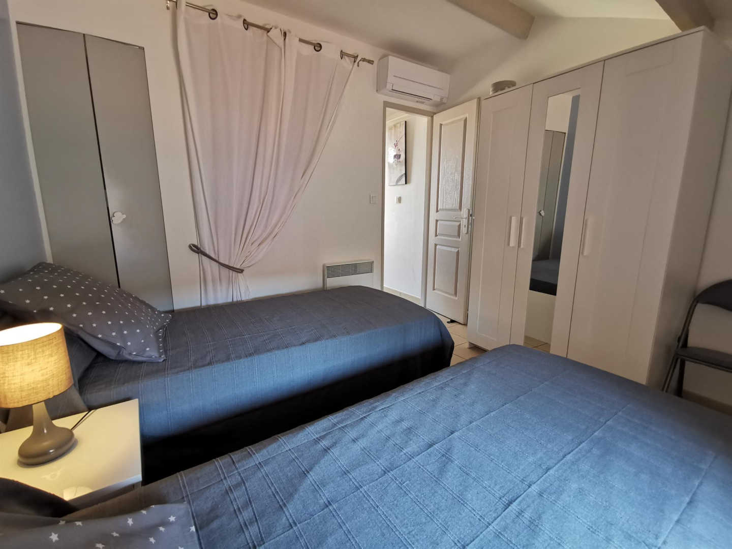 66G101530 5f566727f54f4e03bd5eb8ac65f637b8