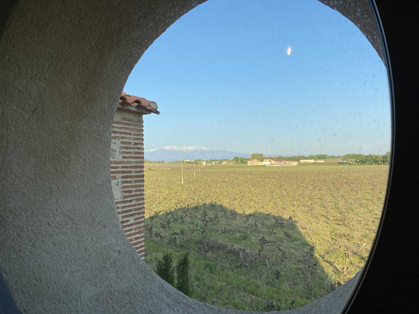 66G102601 1b1e11115fda4a43a9a5473139ab9151