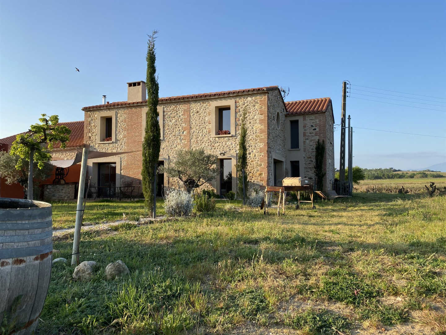 66G102601 421d745eb2d745bca2b0c54aa9325e94