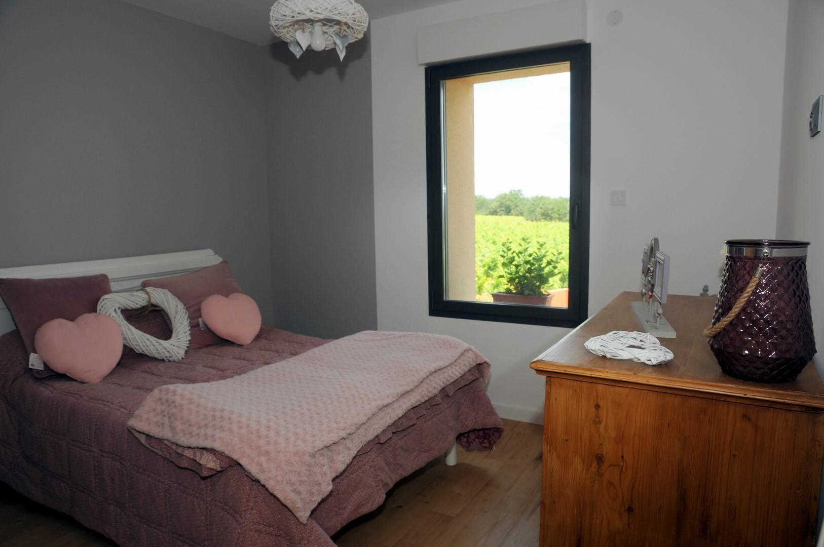 66G102601 9c65f01dfc46490ea17dc7b45468280d