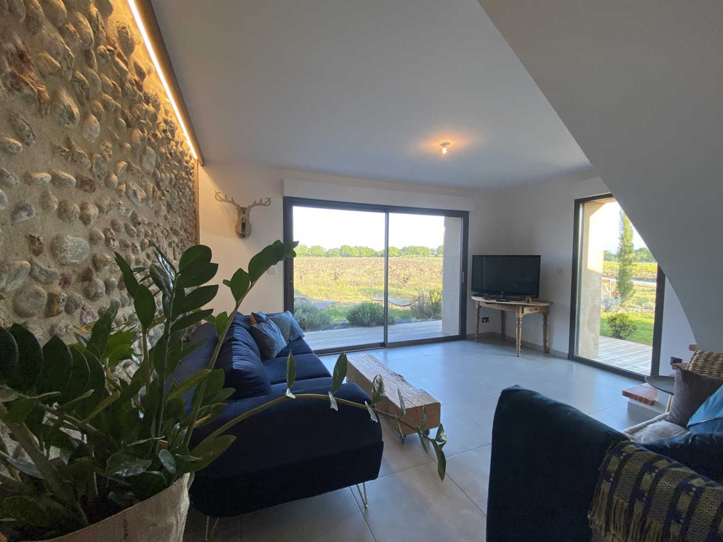 66G102601 a1e061bf9caf42868a1b9298af500cd7