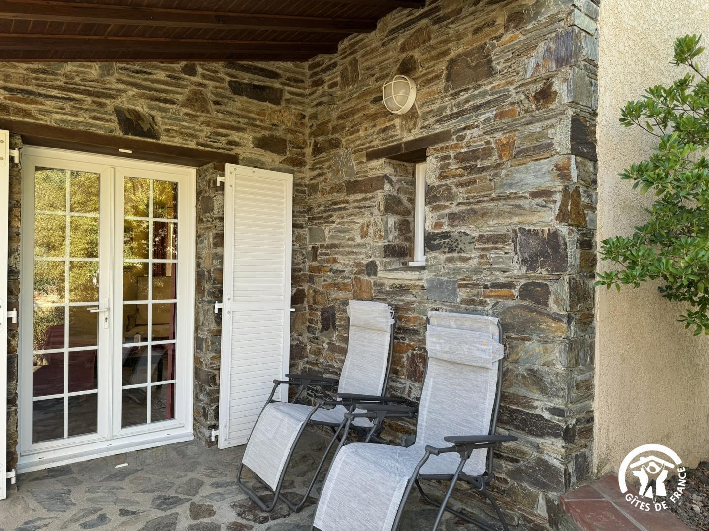 66G103306 0d9a089d2dde4de28007abbda18f4774