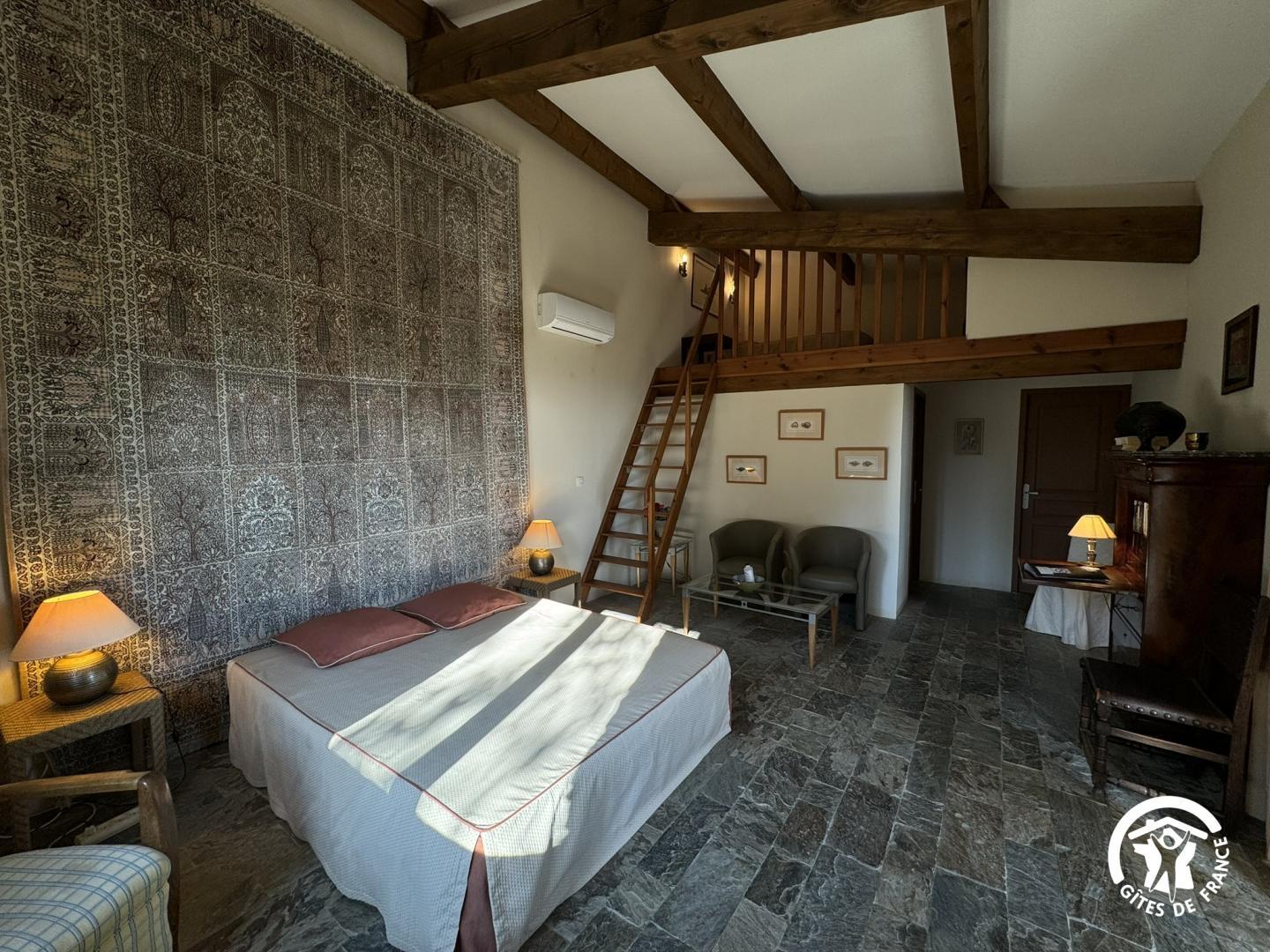 66G103306 49577c6b05834bc09c9d44752050683d