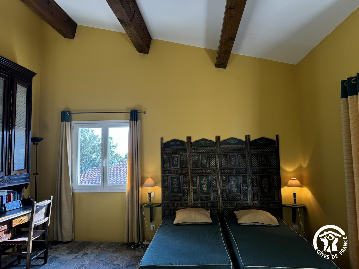 66G103306 9744a389b381459886195a7a833e8bb5