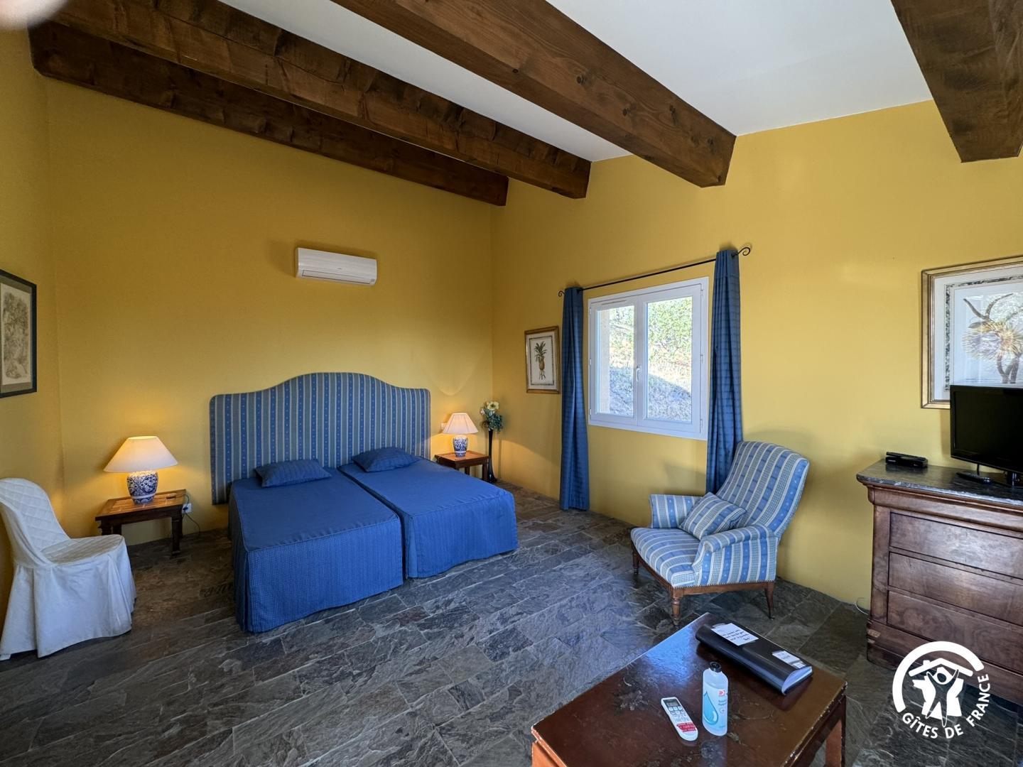 66G103306 c38302788cd24b4fb663ba3f971fc072