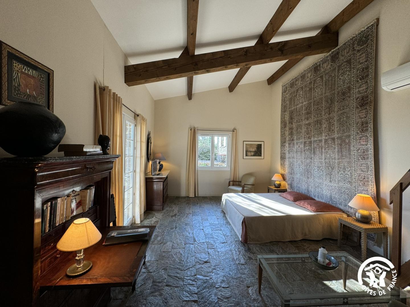 66G103306 cfef9662732b410f8a36947dced8635a