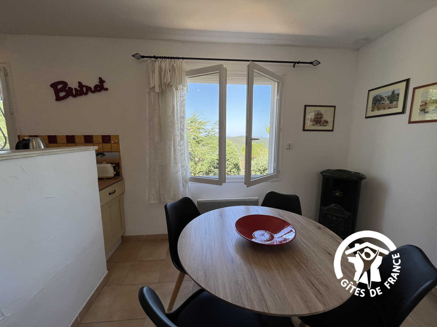 66G109901 5e1136bedb9b44858609a6b9b2ed026b