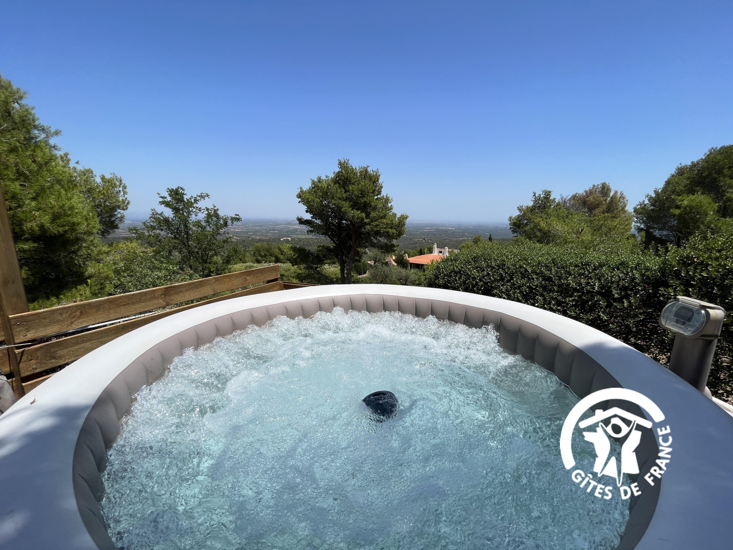 66G109901 6bf2435003e64f2689cc3d129880b4d5