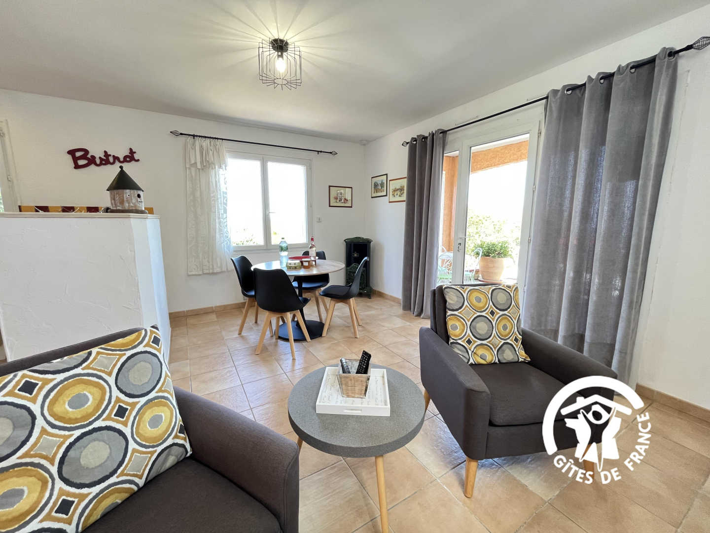 66G109901 ceddfc61006e41a7913556a005c87fa2