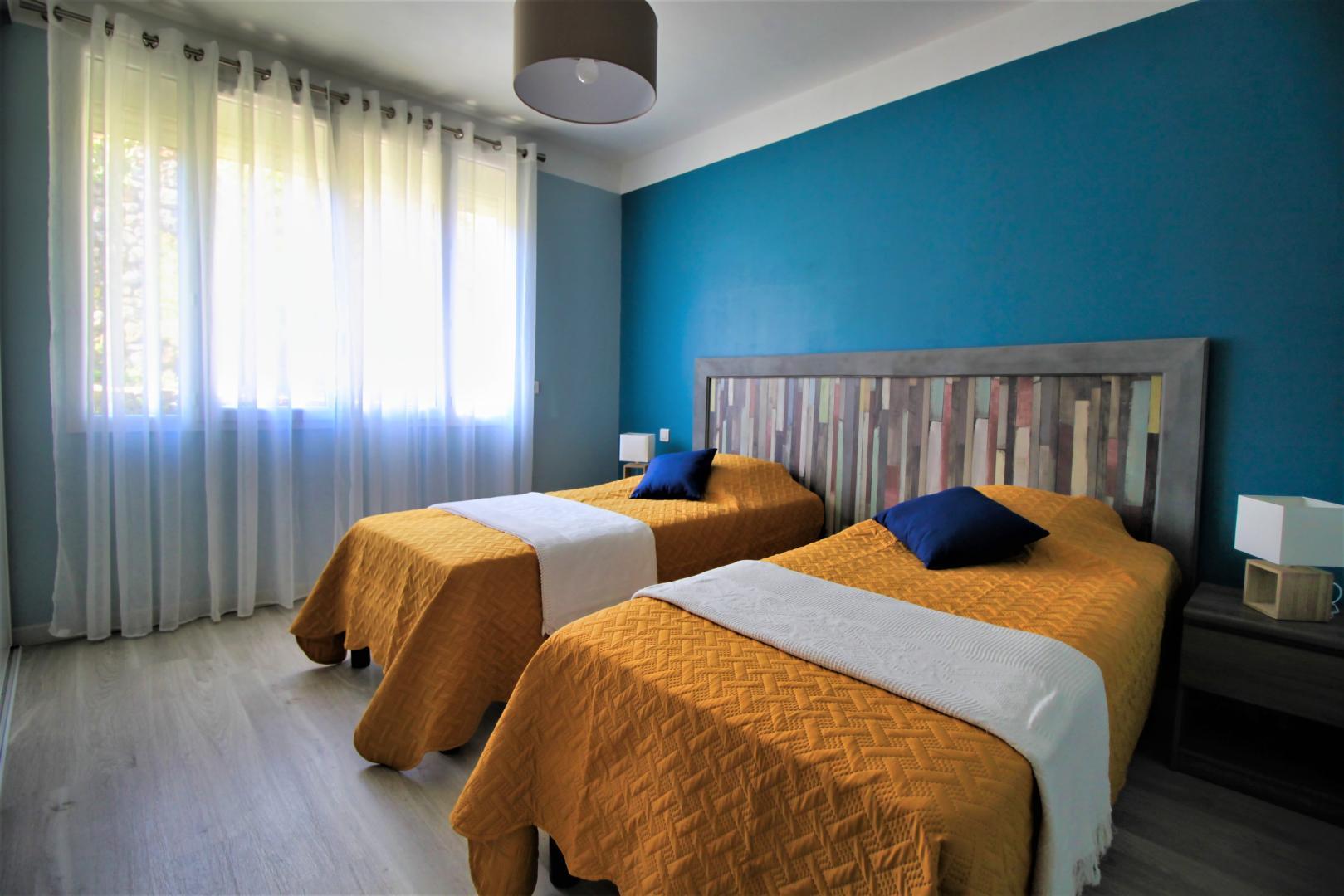 66G109903 222289bed7b54db680c7d3b3c392e498