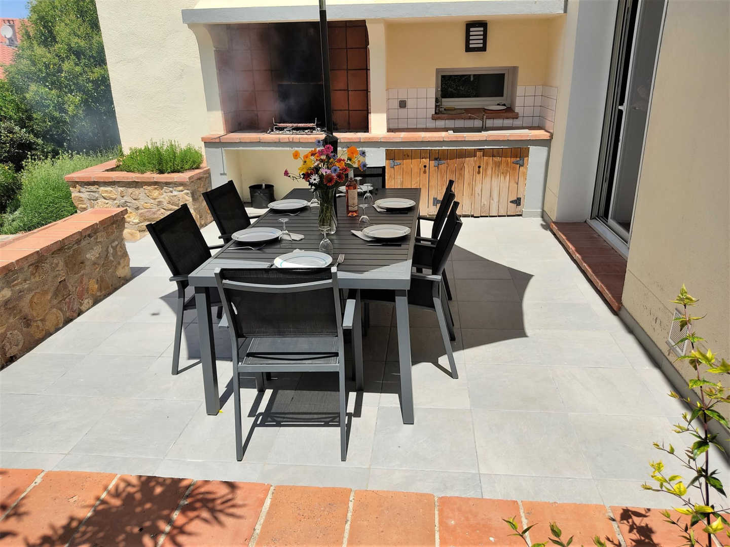 66G109903 e46082ec72bb4542ba5c89ecd2d88cc5