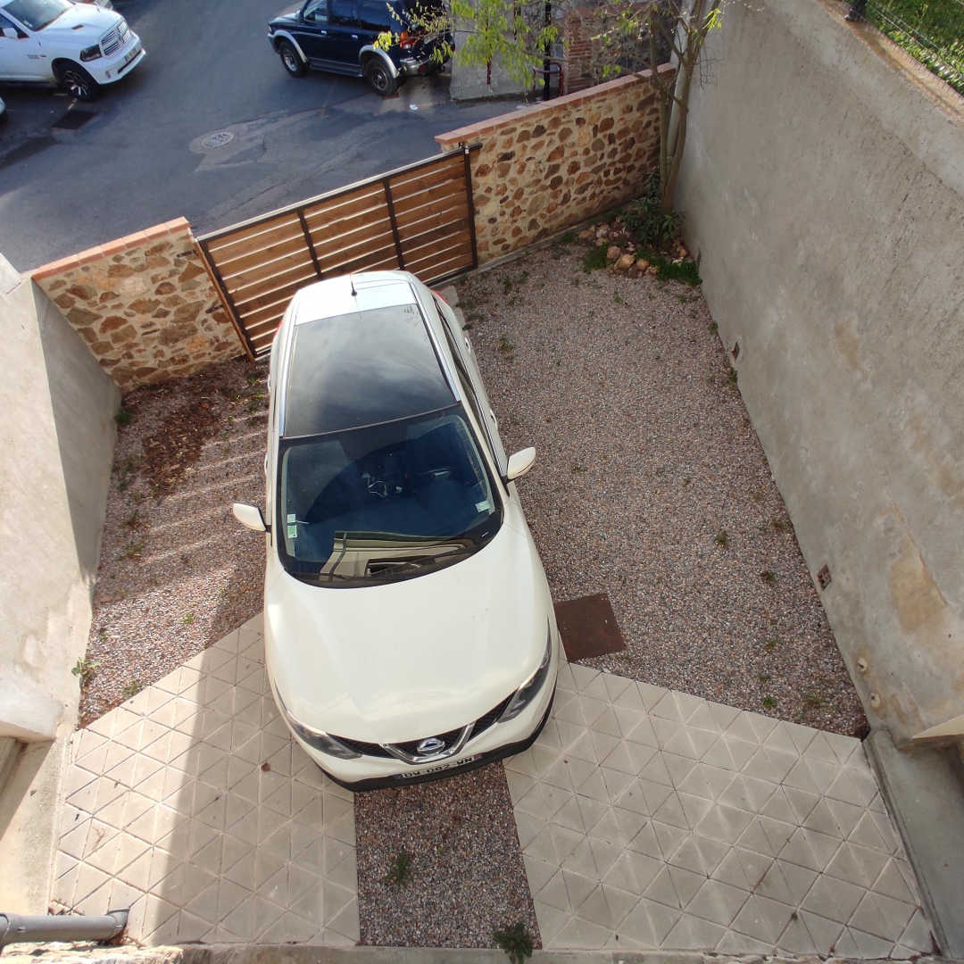 66G109904 50297bcff18b49fab705b761f5f72b3d