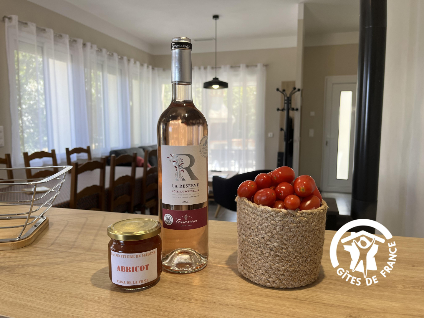 66G109904 c97a610cfa304255bca2ef7240006b81