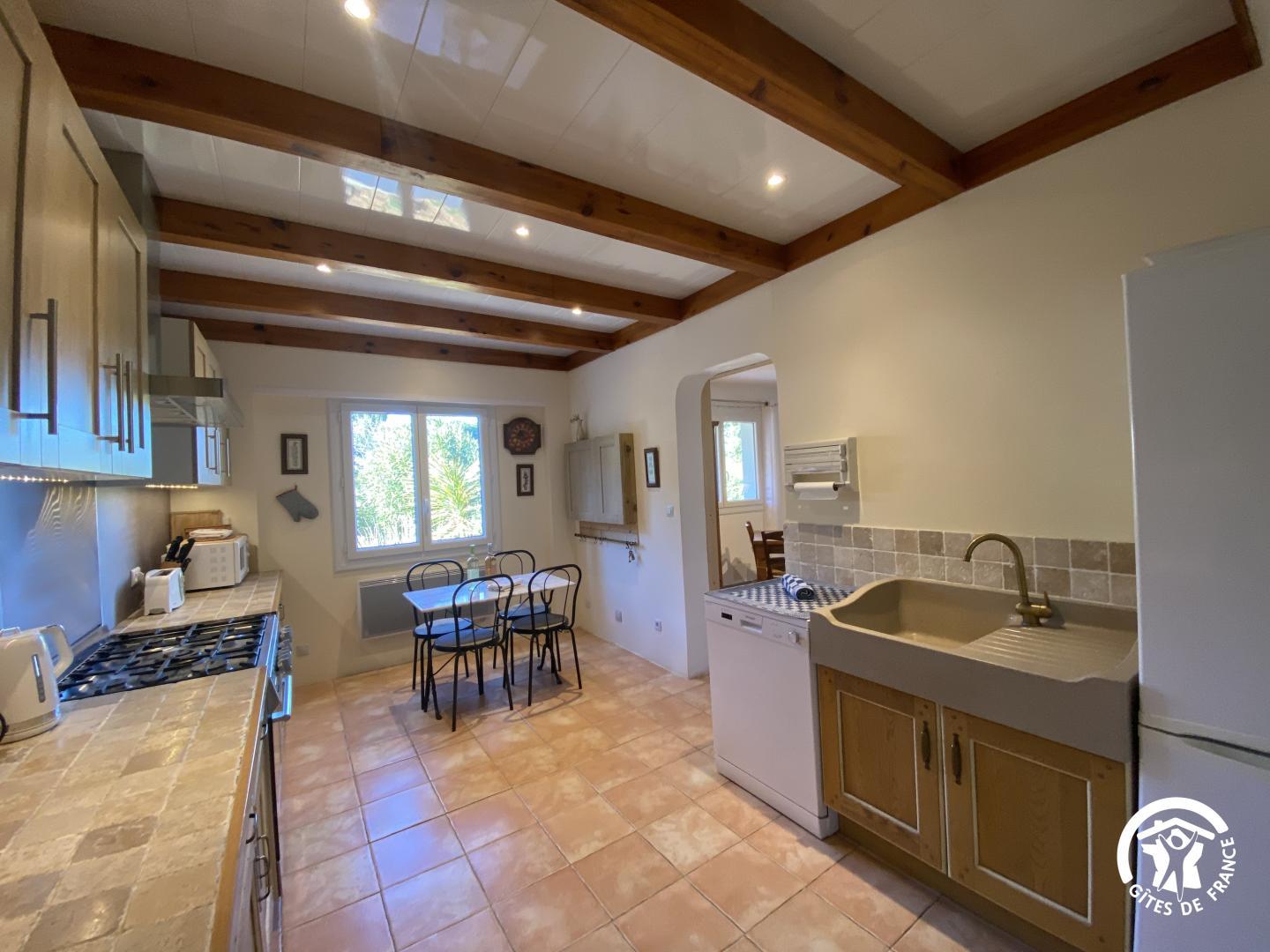 66G109905 fcd8ead770db4c61870eefdaf1bb9089