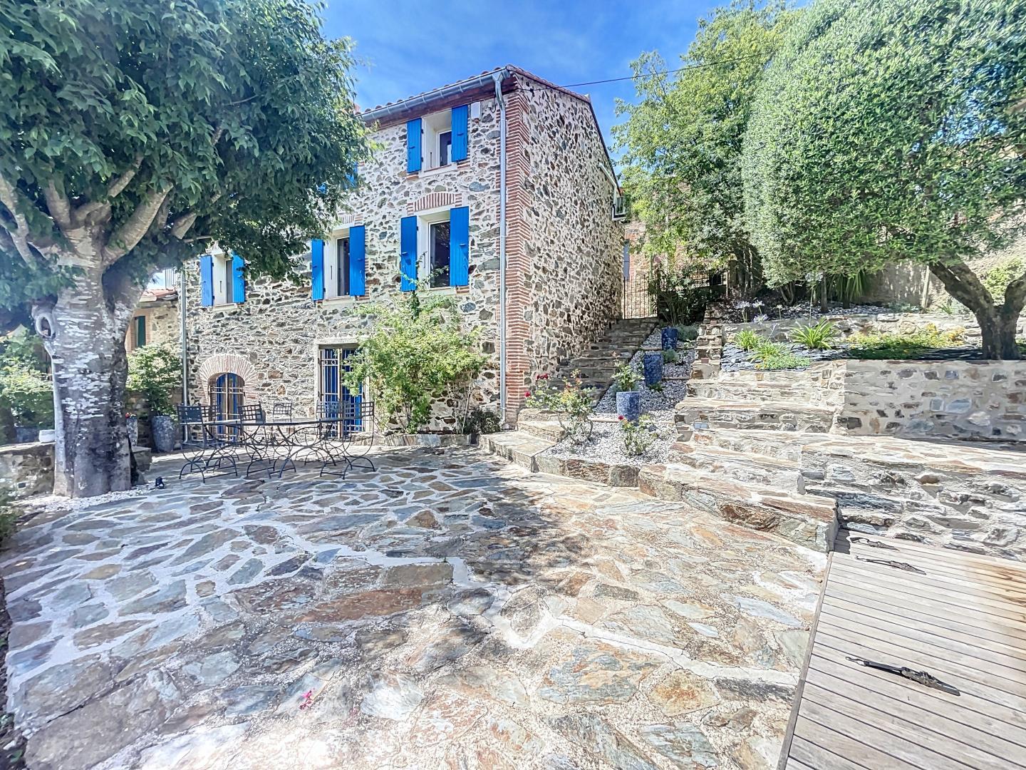 66G111201 0f3b04935e75413a80d91435848370b2