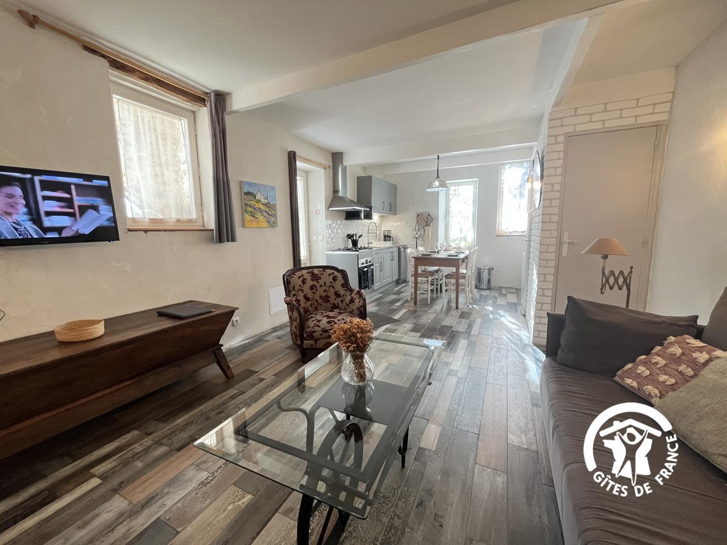 66G112605 9fdfe03bb2174c5ba4afcb3d211f320d