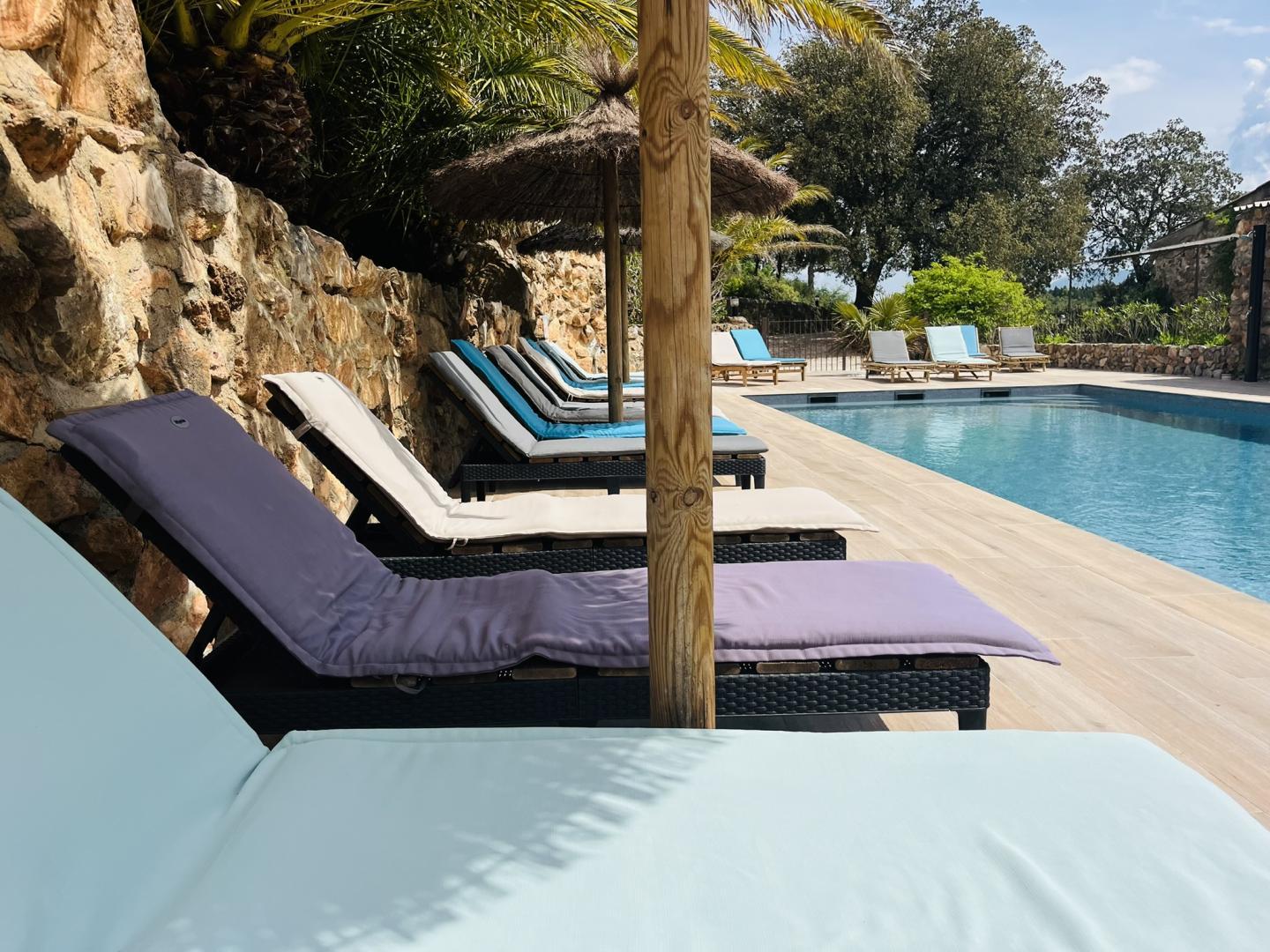 66G112605 ec7d9d7b57124c5db336275022309ae9