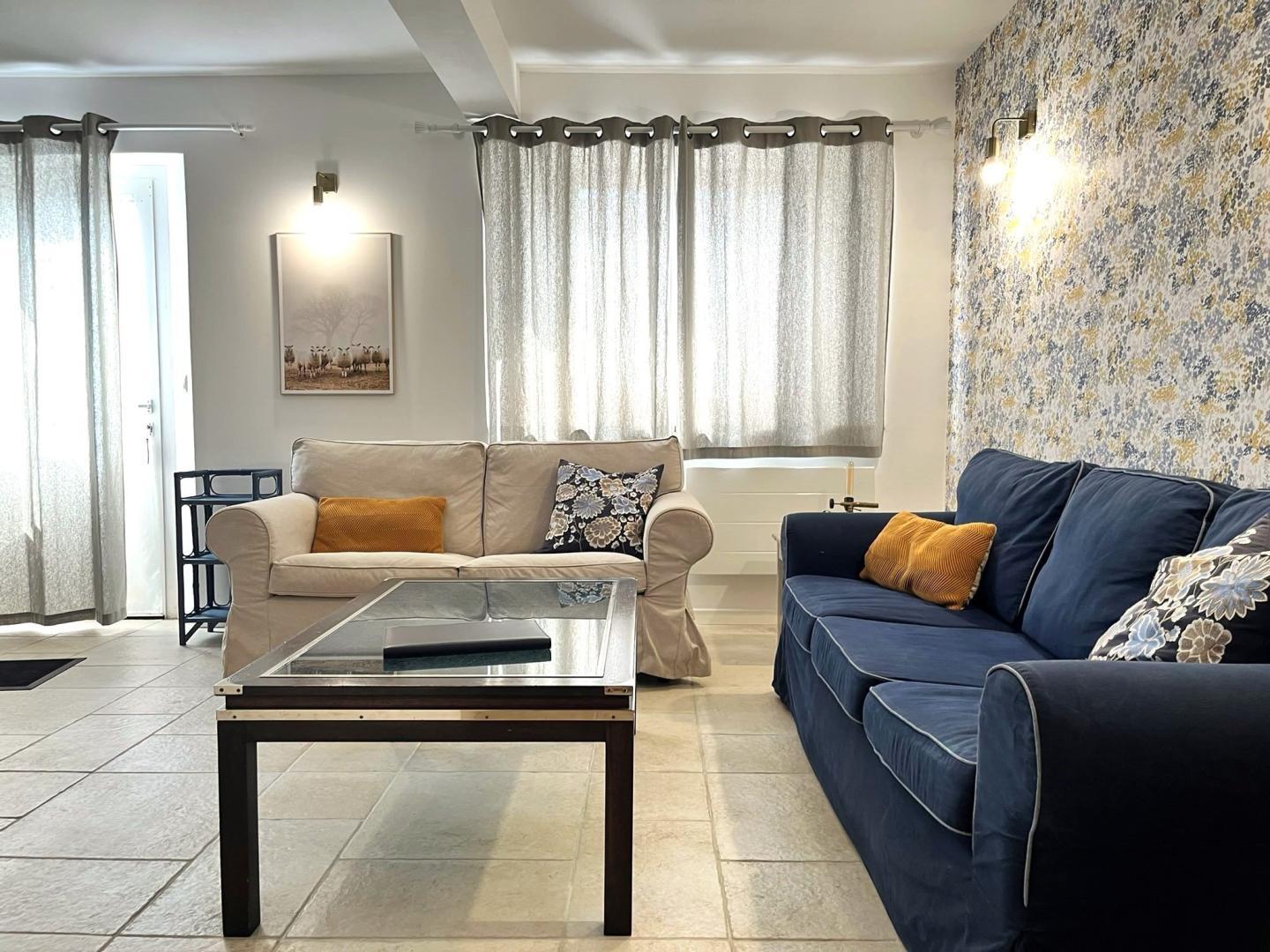 66G112606 7129ce797a8349e9805d37c1e988f76c