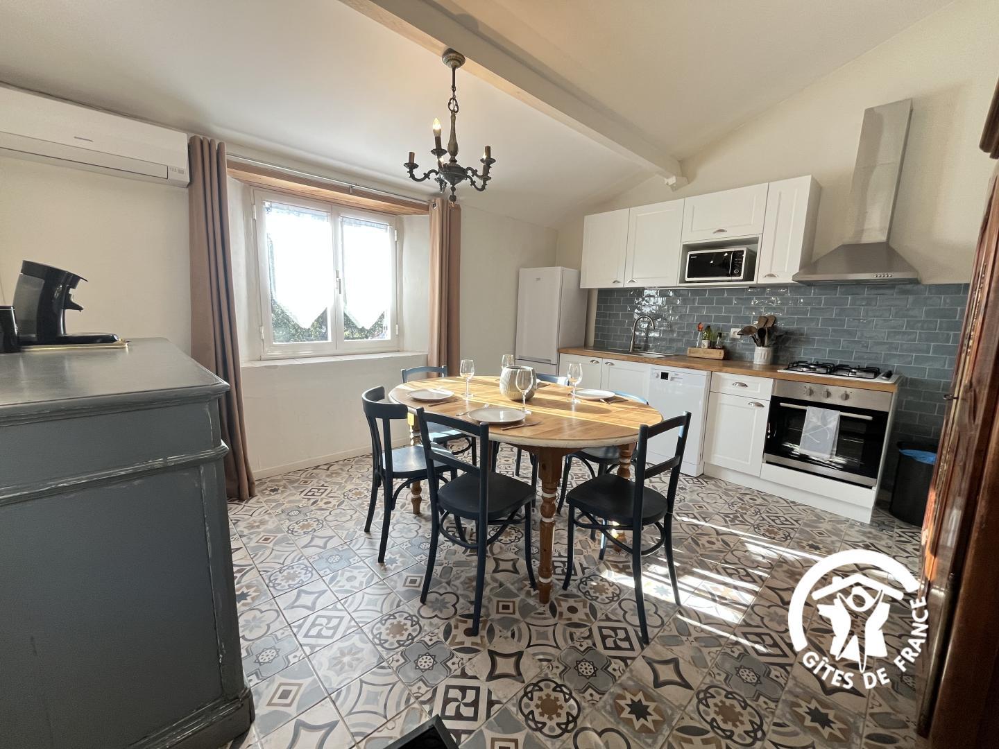 66G112606 7d4efc18b9fc4478b3c73b2e1892e6d3