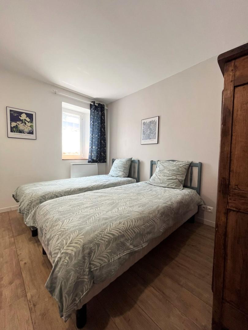 66G112606 9c102454a11d4ea388255ad15d32273e