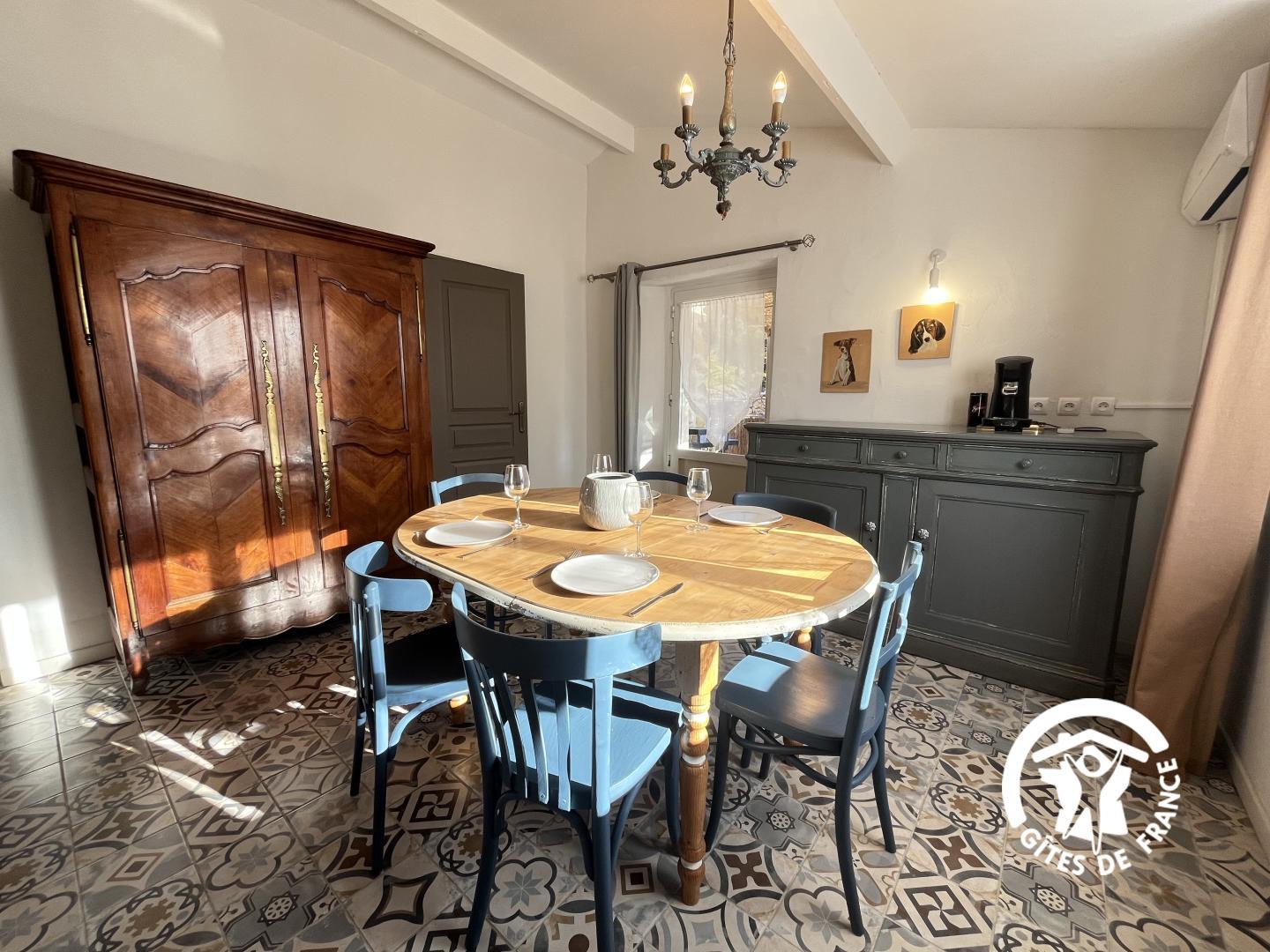 66G112606 b95ddb2fd5eb4535803f8b4513675020