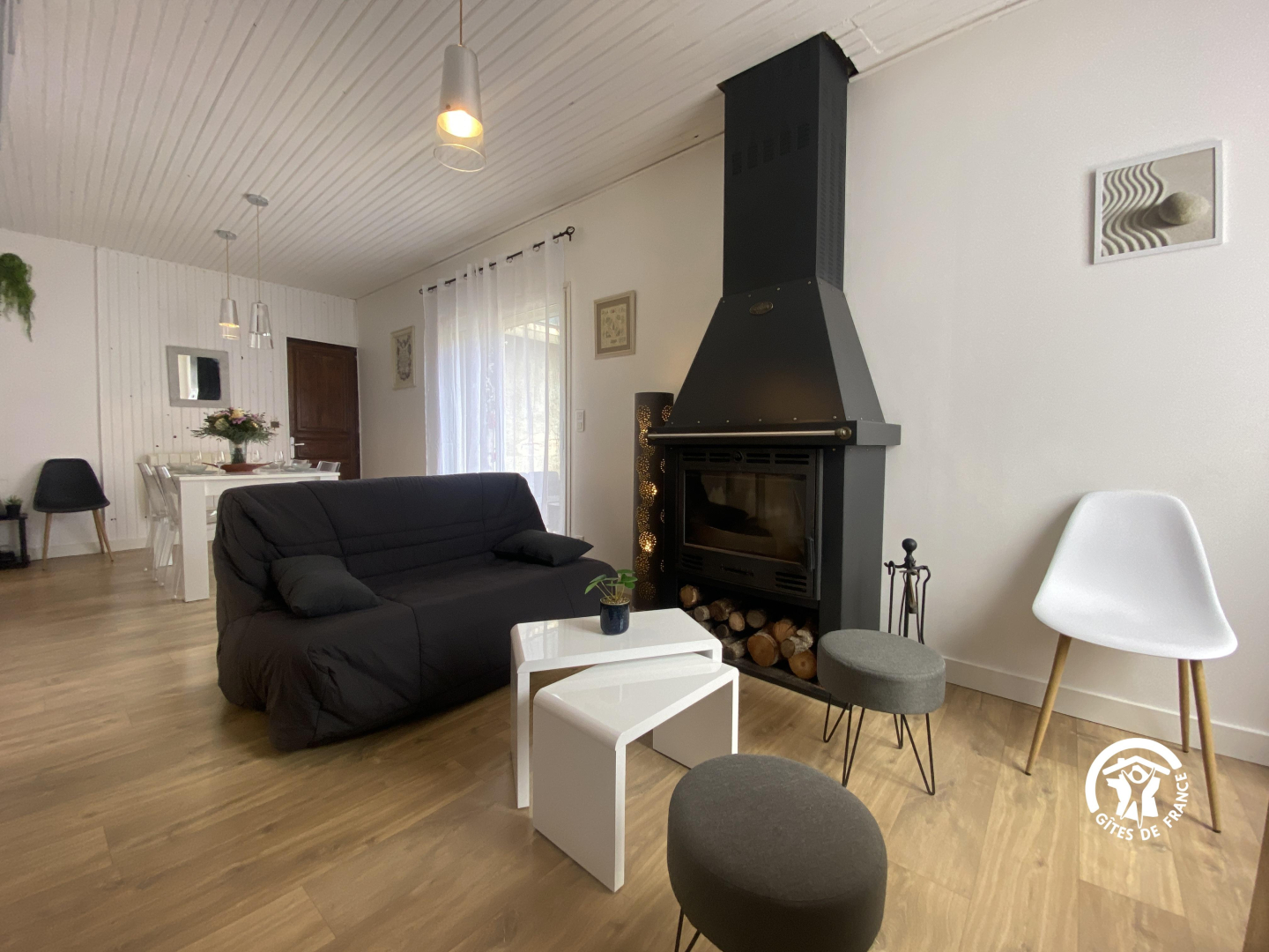 66G113410 757b8911492043aaba99ad8ace35068e