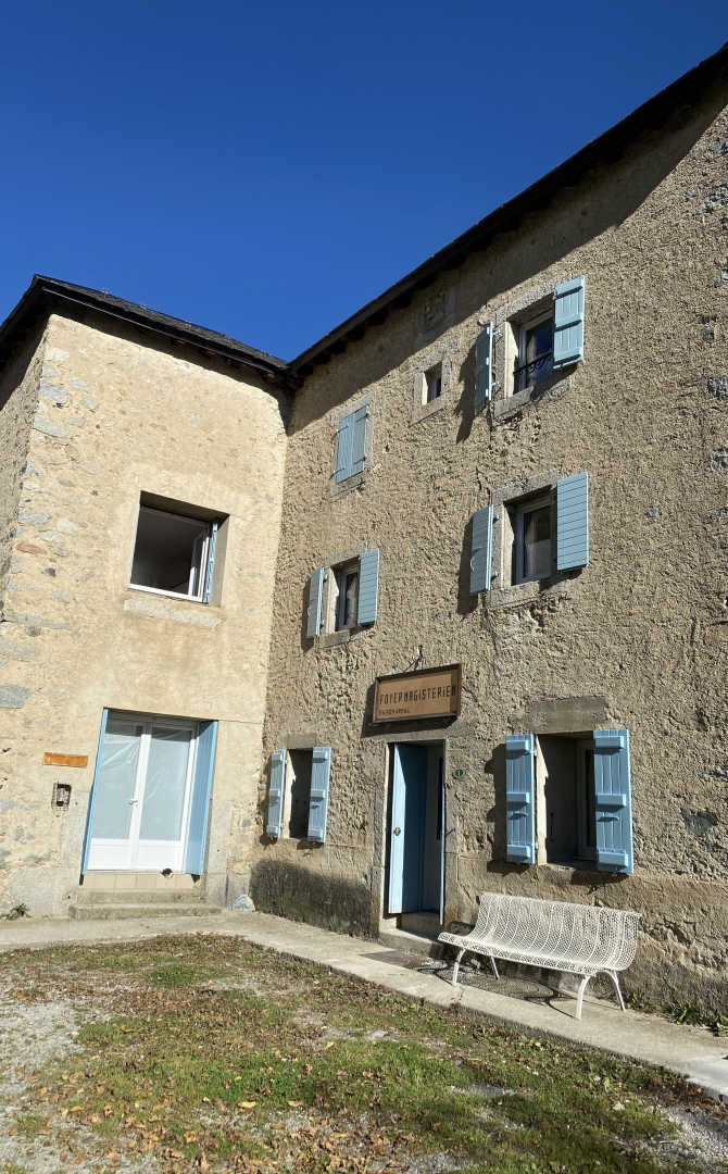 LES BOUILLOUSES, Porta - photo 51