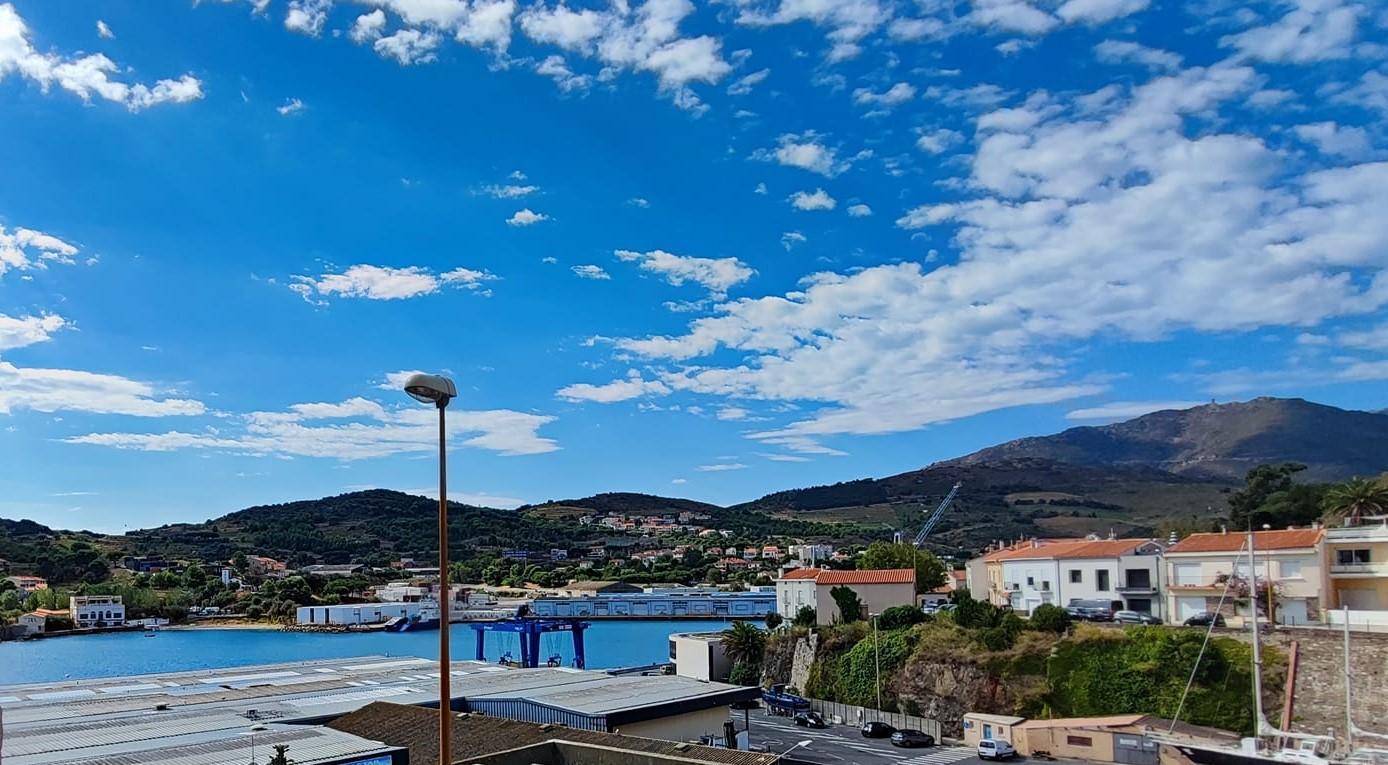 PORT DE VÉNUS