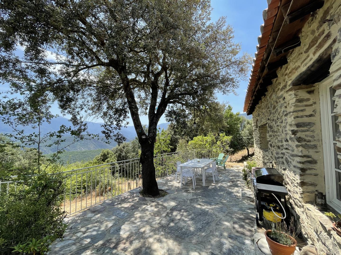 MAS SEULS AU MONDE, Ria-Sirach