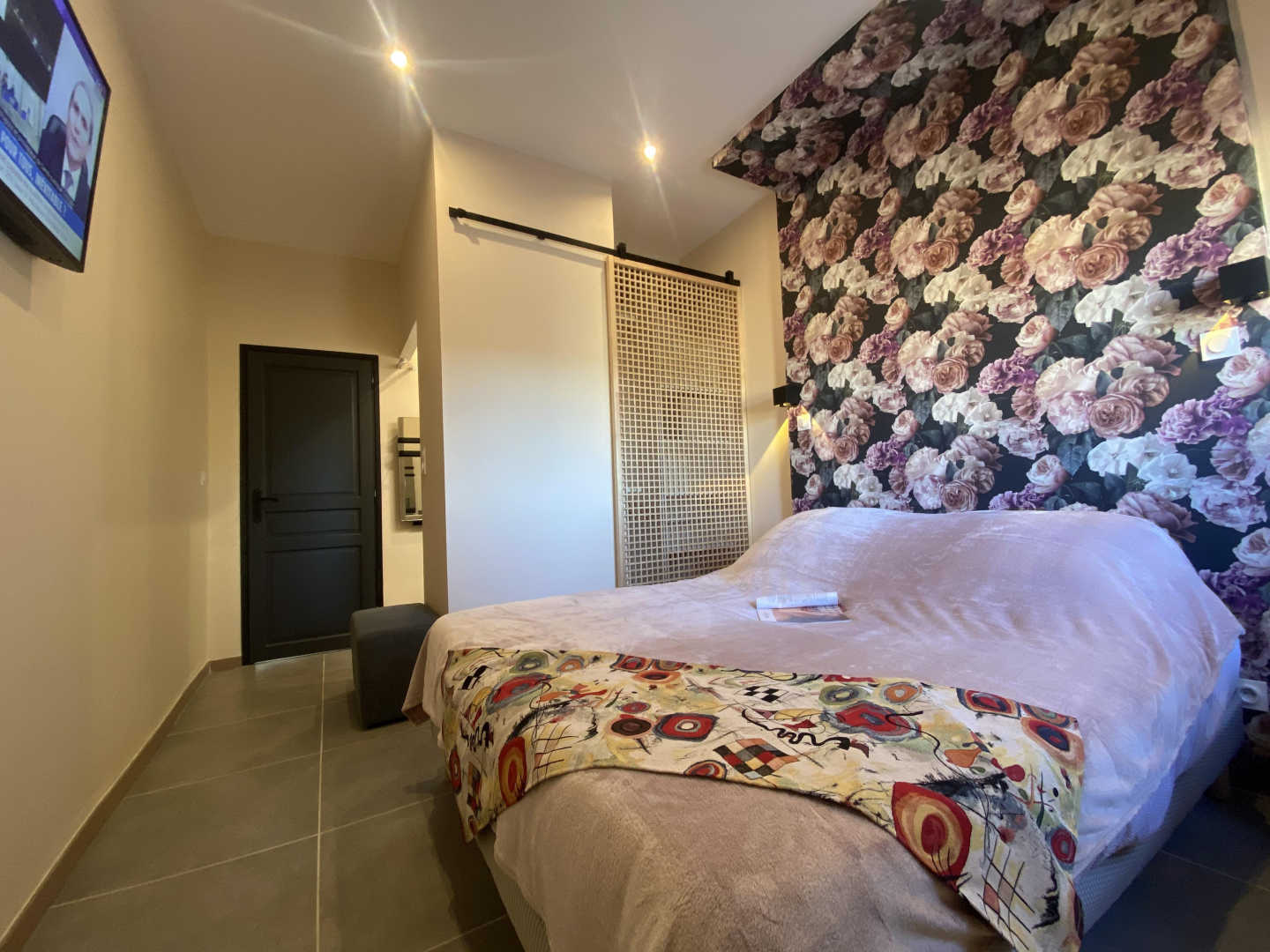 66G117701 bc5f522fe3ac40cda09bd41bd8a27bec