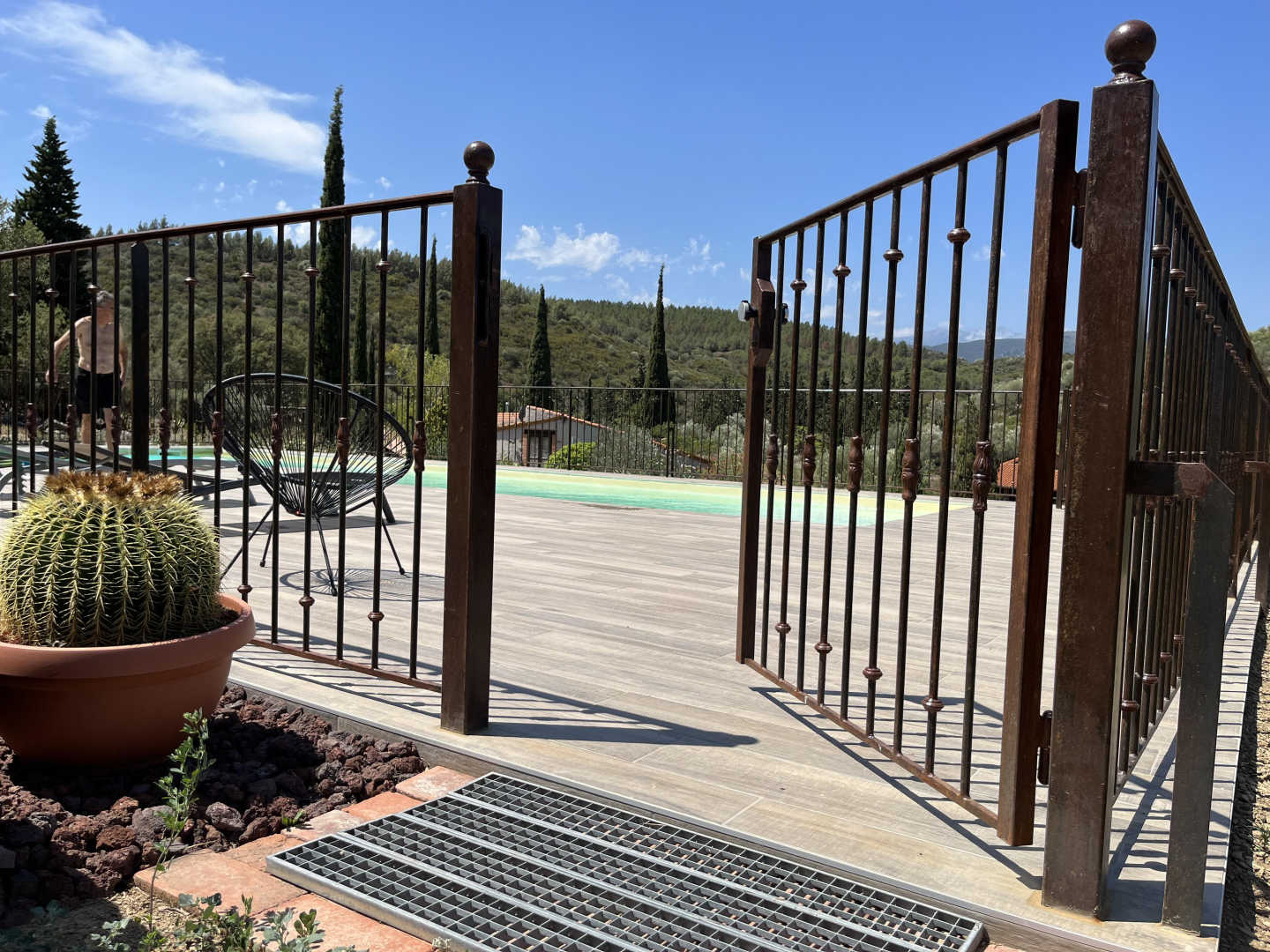 66G120701 3e3da0b07c044e15ac3ba68b73c2a233