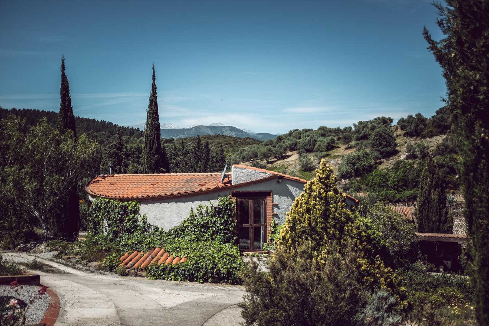 66G120701 40a080635f054d51ac8bf1afe38af7ac