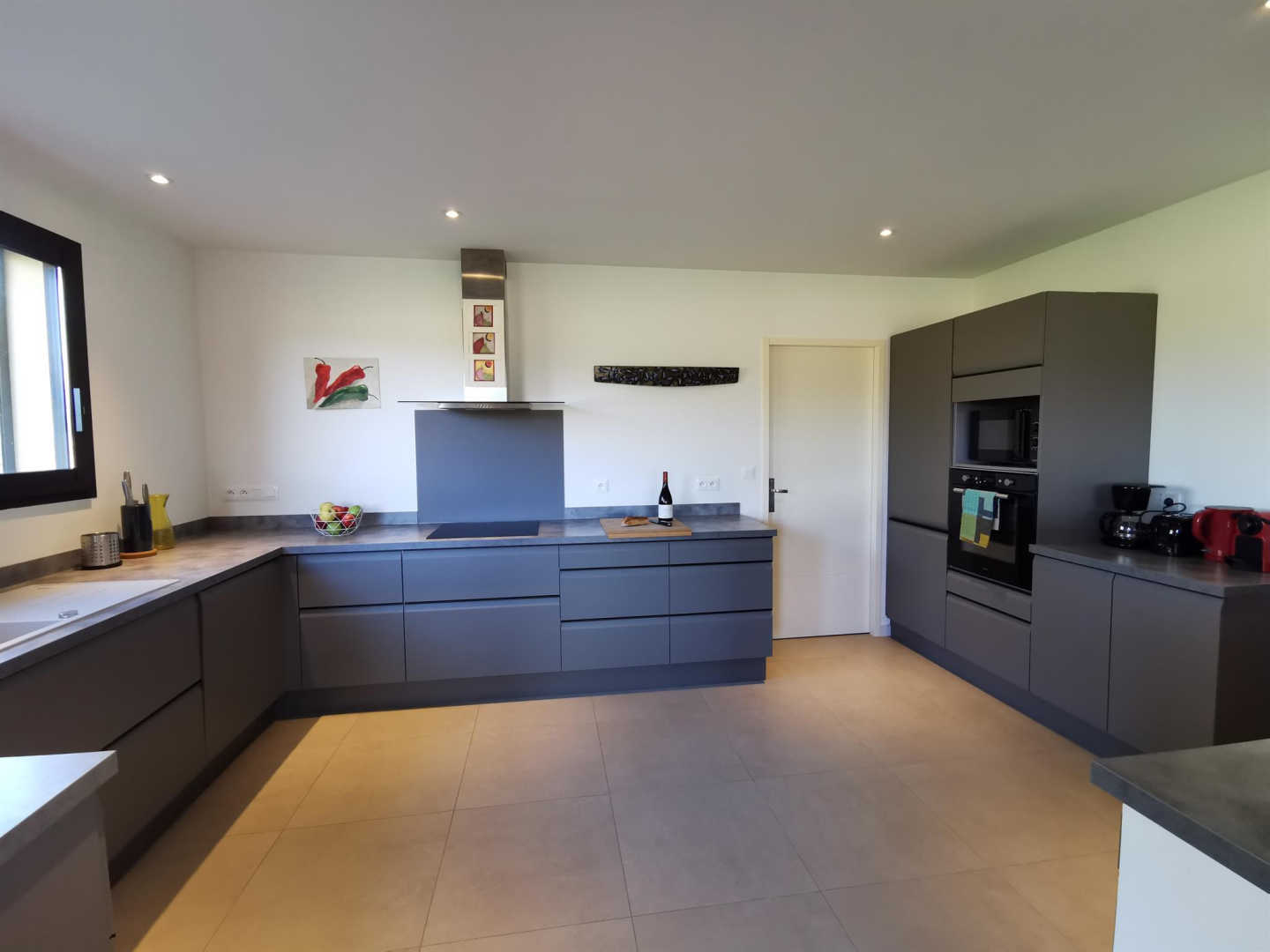 66G121040 19c48546db8440ea89e0a300e79363a0