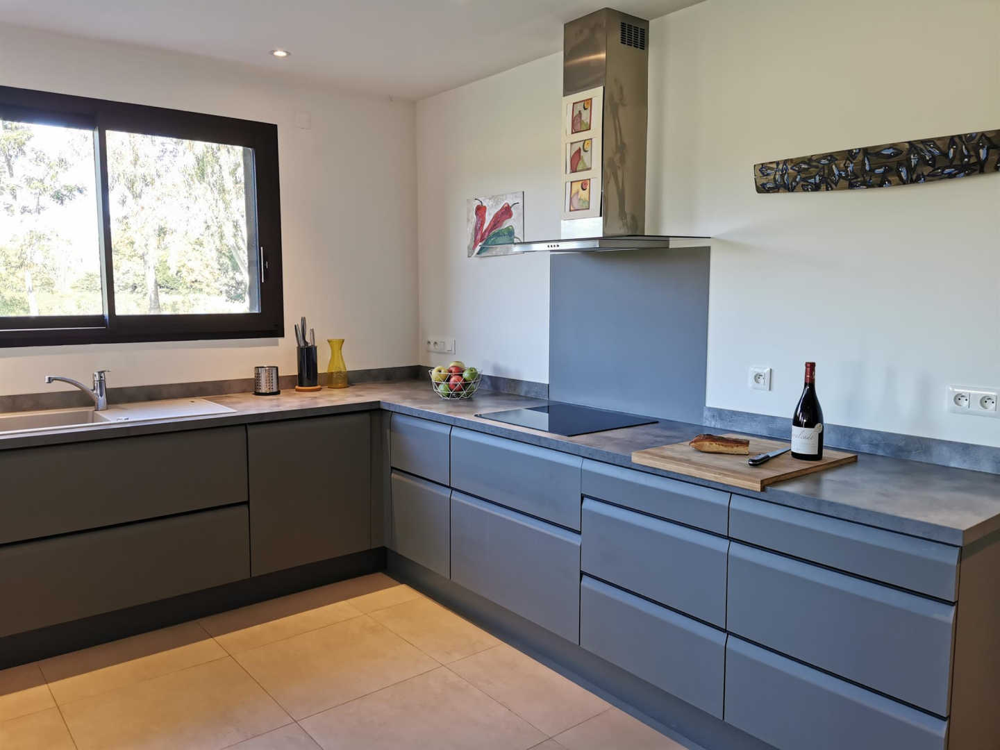 66G121040 c94ef76c3642480aafffcd20c1504e9a