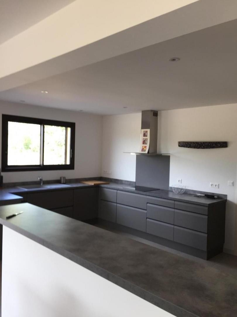 66G121040 e7c0649de8bc4476922b4b5dd57e92c2