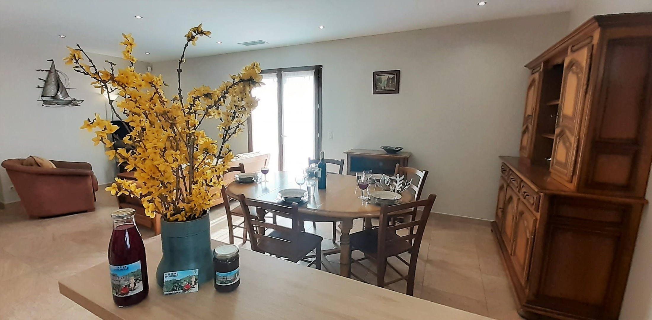 66G121043 213ce1ca792d41a7bf671a1d89caa2c5