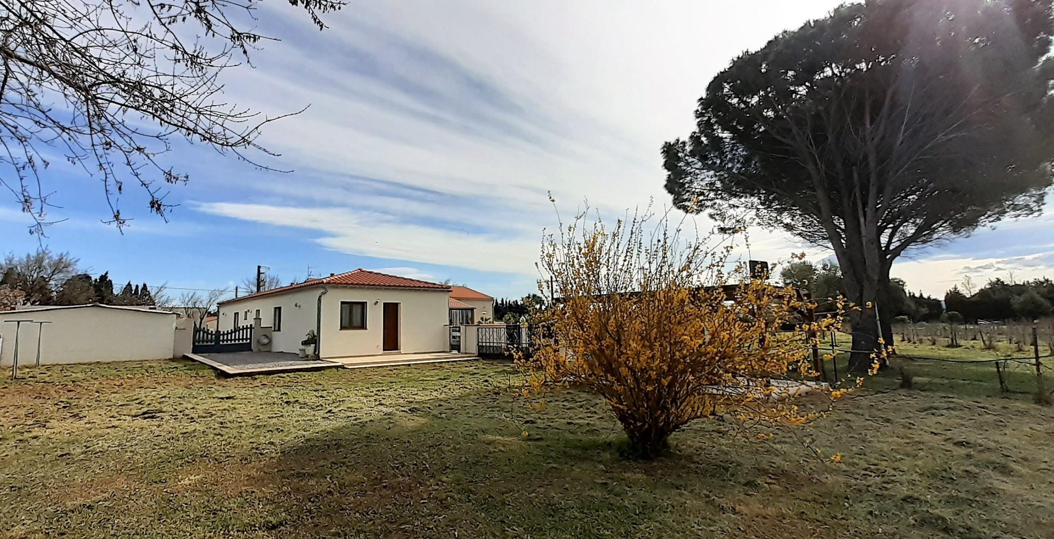 66G121043 ba0afd96ea3e4733ac656f9d5715847b