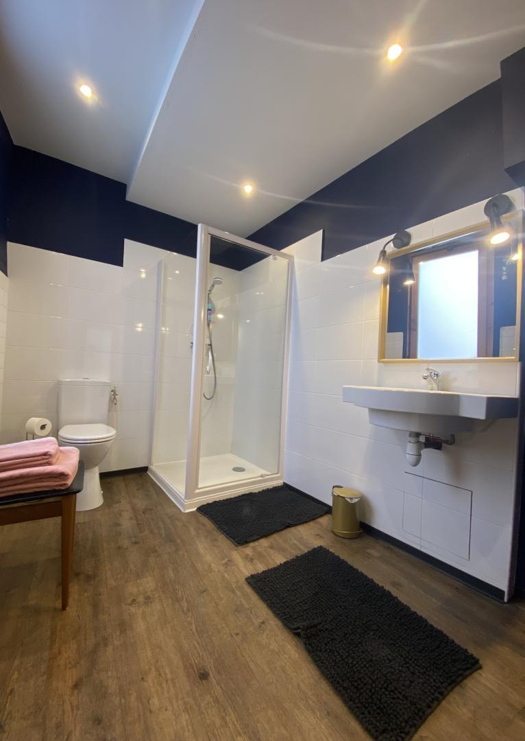 66G121055 5a0e638a58e6441e99b2f9ff20e1a421