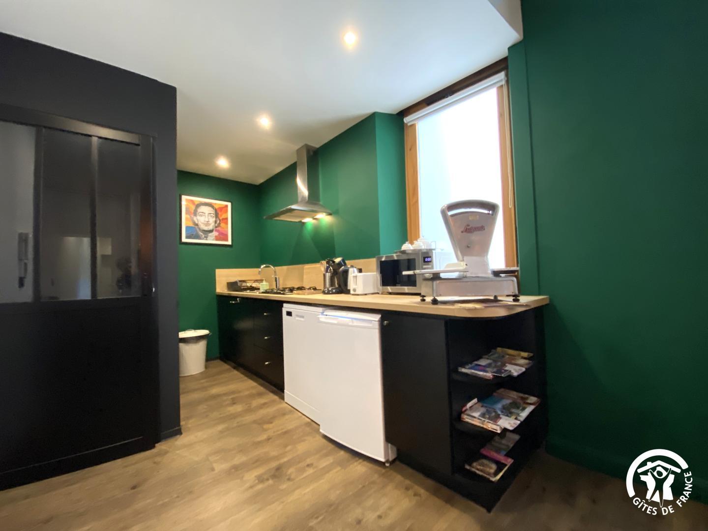 66G121055 b51d9d58d0334724b0da8e92cc3489db