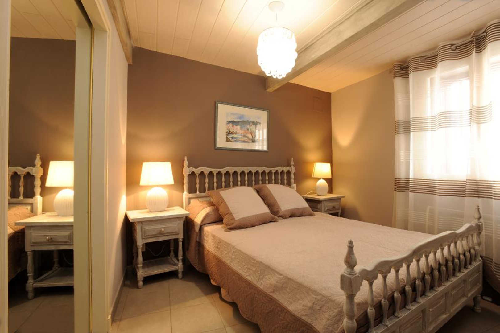 66G121405 be1e9fca94c64463a9f882f08c47d645