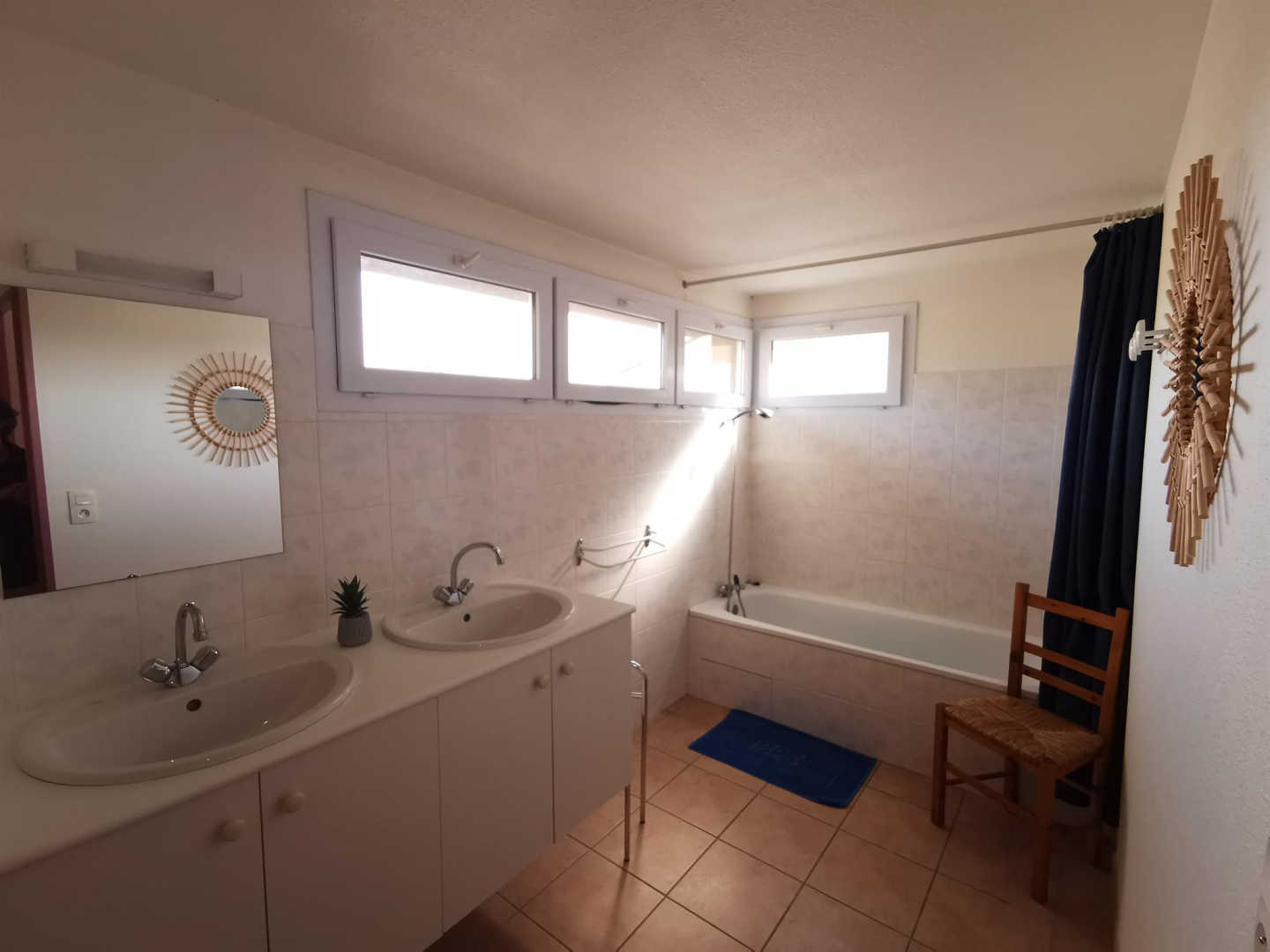 ROUVENAC, Trilla - photo 31